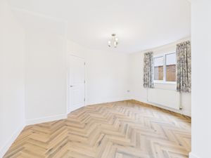 Dining Room- click for photo gallery